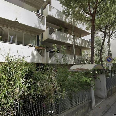 5 Viale Fano Apartment Rimini Eksteriør billede